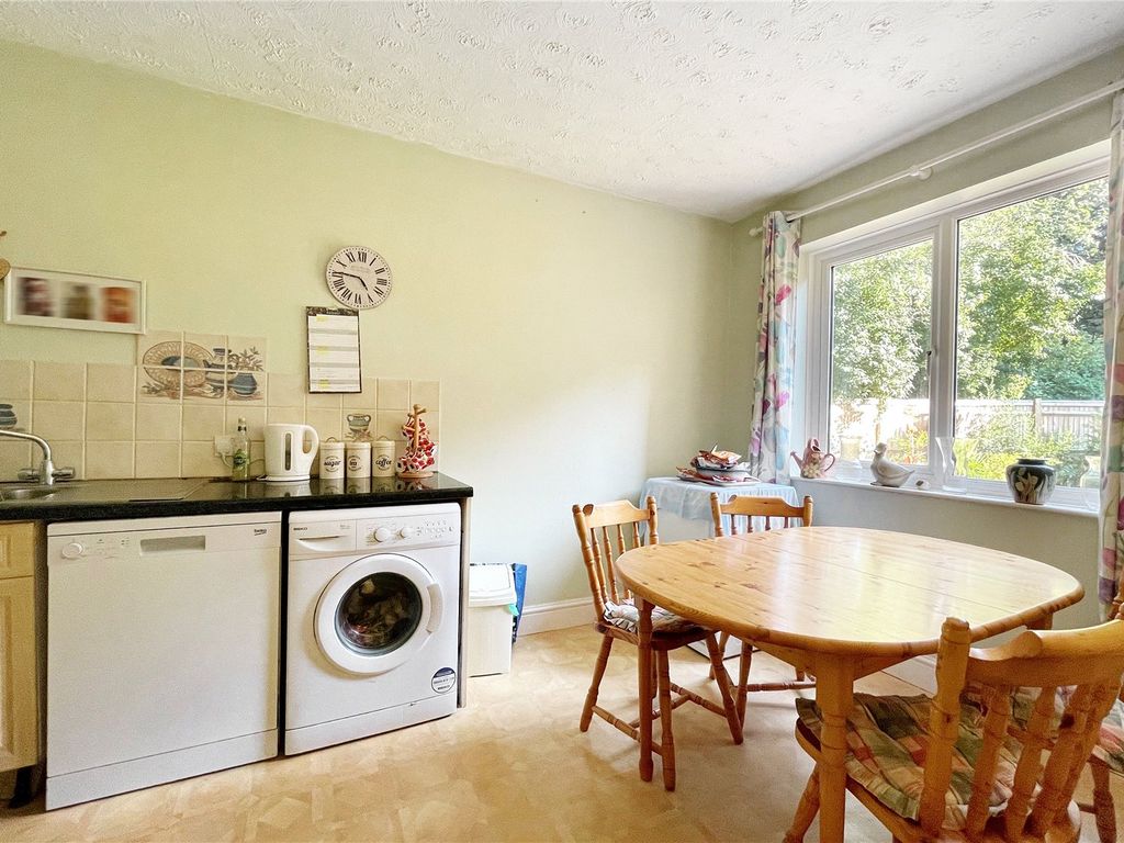 3 bed end terrace house for sale in Rodney Crescent, Ford, Arundel, West Sussex BN18, £275,000