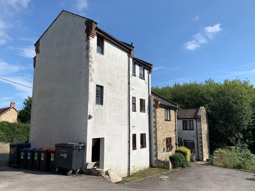 1 bed flat for sale in Church Hill, Templecombe BA8, £79,950