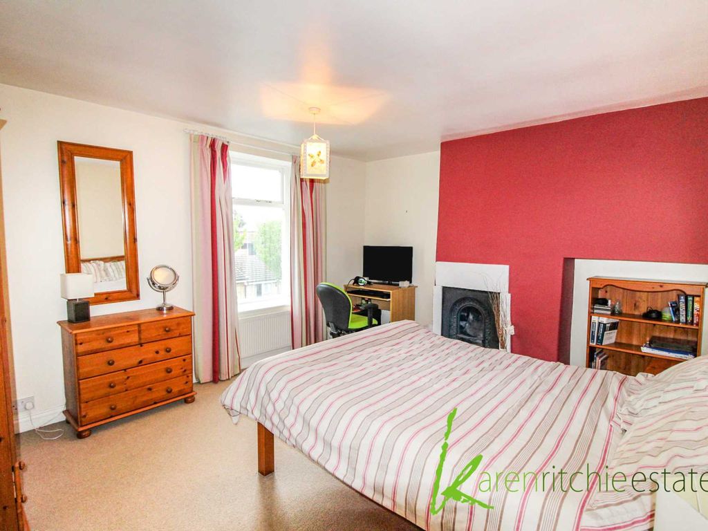 2 bed cottage for sale in Harvey Street, Bolton BL1, £154,950