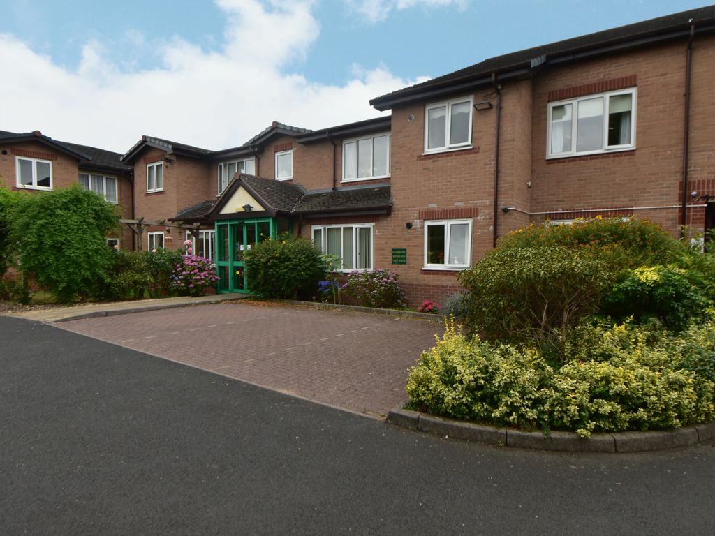 1 bed flat for sale in Kingsford Court, Ulleries Road, Solihull B92, £47,000