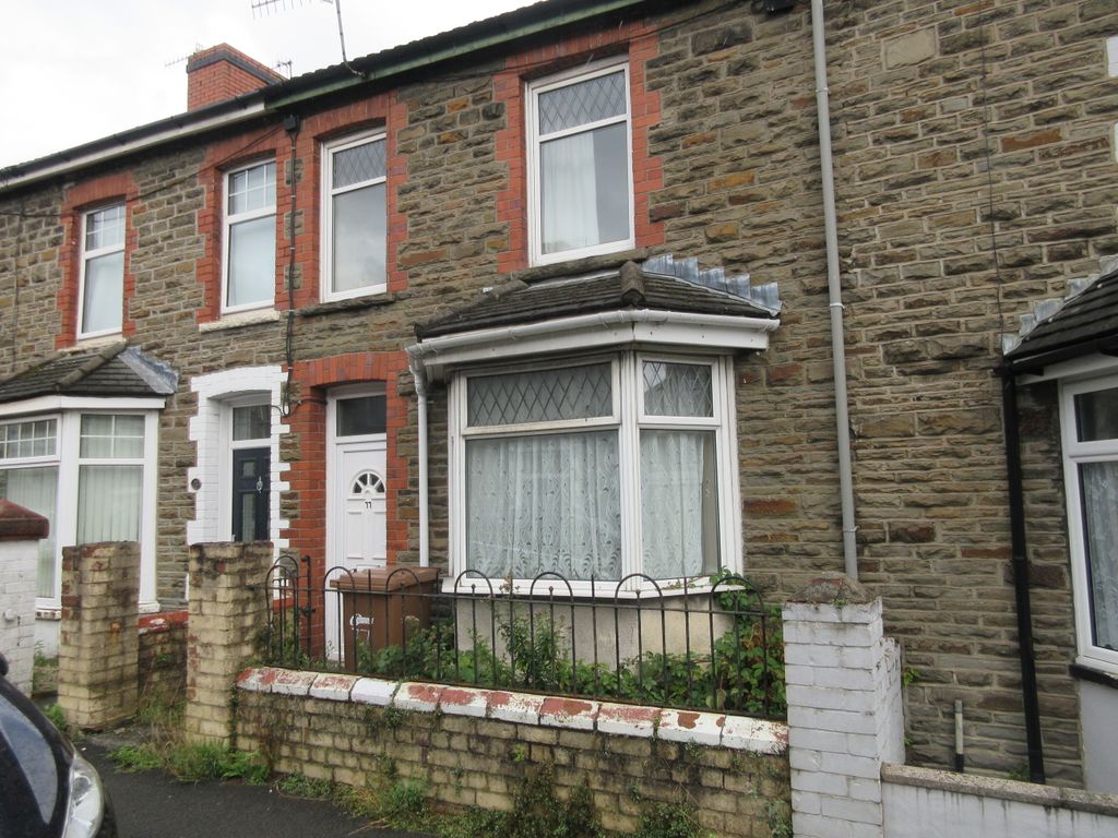 3 bed terraced house for sale in Park Place, Gilfach CF81, £110,000