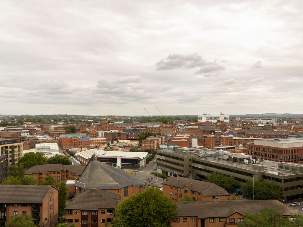 1 bed flat for sale in Cambridge Tower, Brindley Drive, Birmingham B1, £115,000