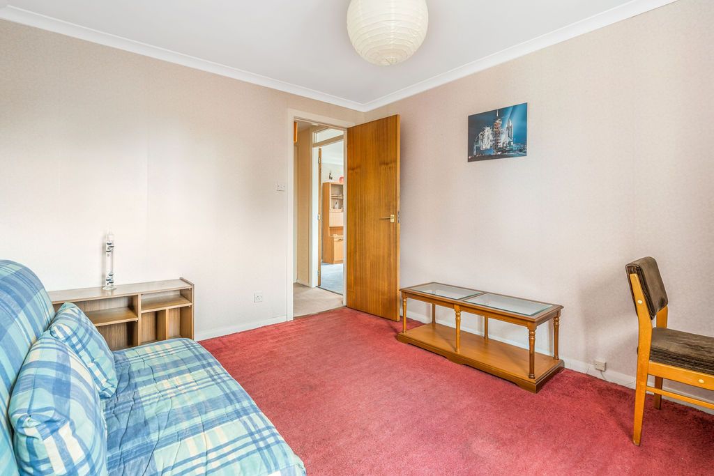 2 bed flat for sale in 23/5 Ferryfield, Edinburgh EH5, £250,000