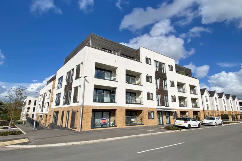 2 bed flat for sale in Cranwell Road, Locking, Weston-Super-Mare BS24, £195,000
