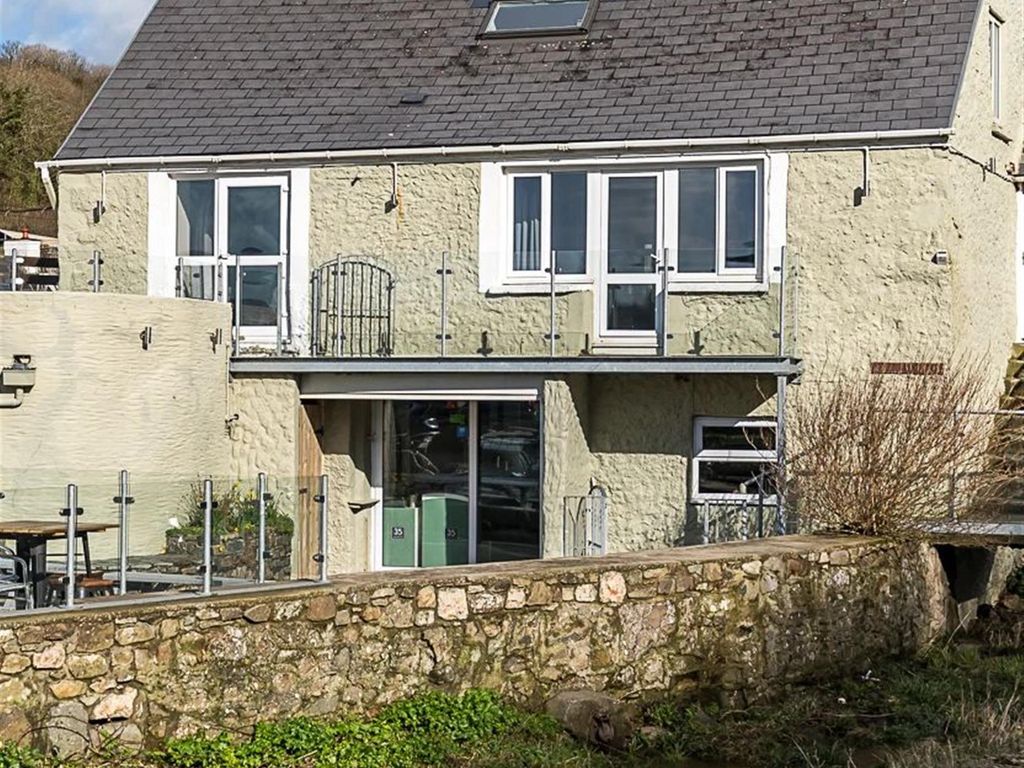 3 bed property for sale in SA62, Solva, Pembrokeshire, £74,950