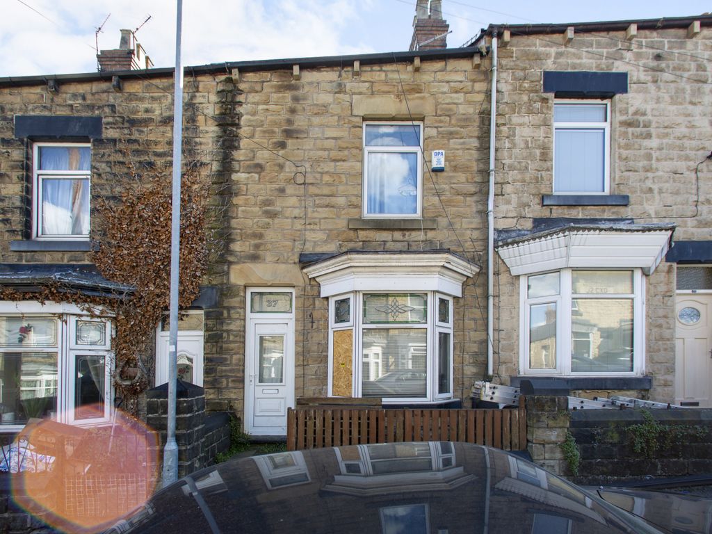 3 bed terraced house for sale in Victoria Street, Barnsley S70, £65,000