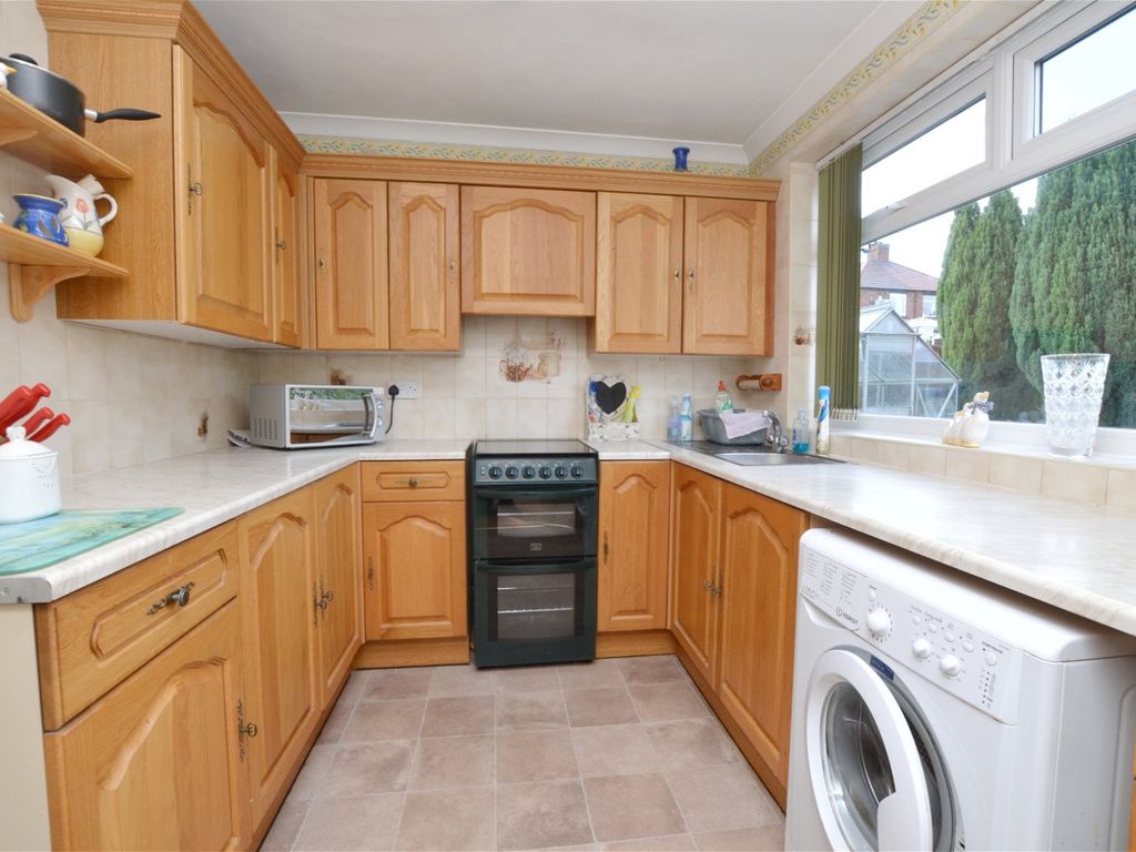 3 bed semi-detached house for sale in Stanhope Gardens, Barnsley S75, £180,000