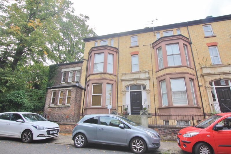 2 bed flat for sale in Livingston Avenue, Sefton Park, Liverpool L17, £140,000