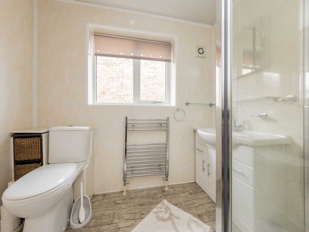 2 bed detached bungalow for sale in Kennet Close, Westbury Park ST5, £260,000