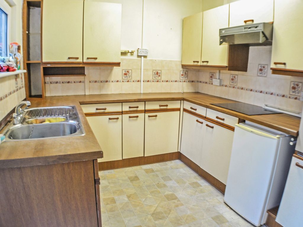 3 bed semi-detached house for sale in Dinas Baglan Road, Baglan, Port Talbot, Neath Port Talbot. SA12, £175,000