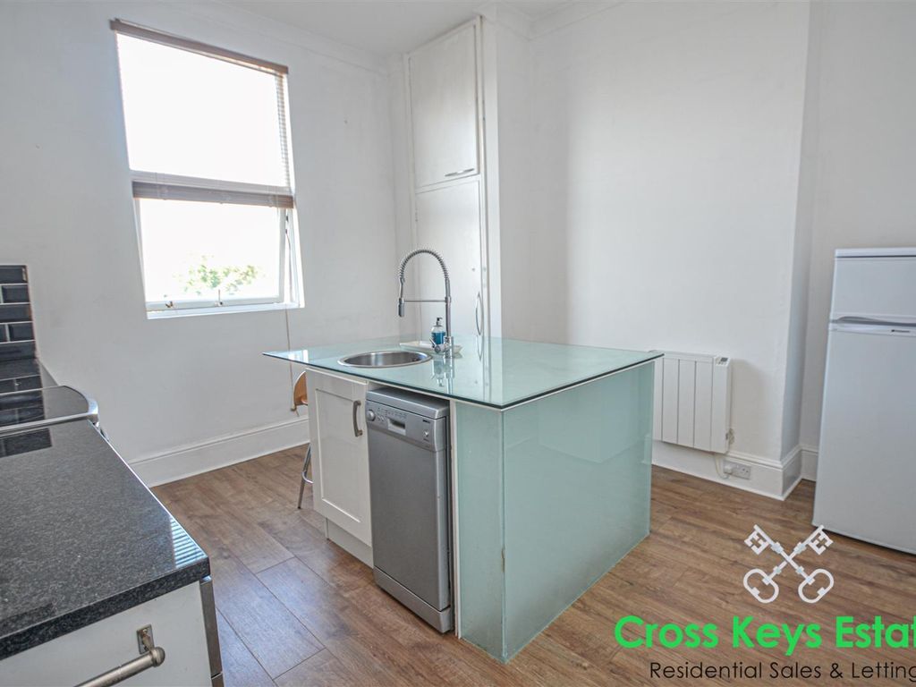 2 bed flat for sale in Albert Road, Stoke, Plymouth PL2, £95,000
