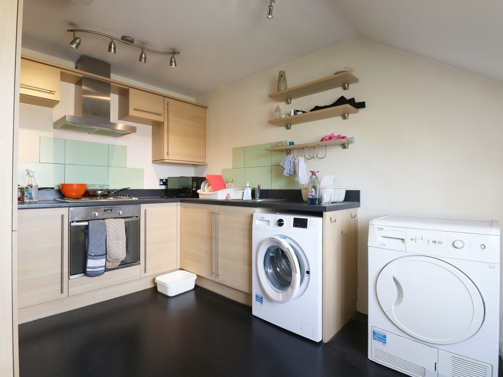 2 bed flat for sale in Goodison Mews, Cantley, Doncaster DN4, £96,000