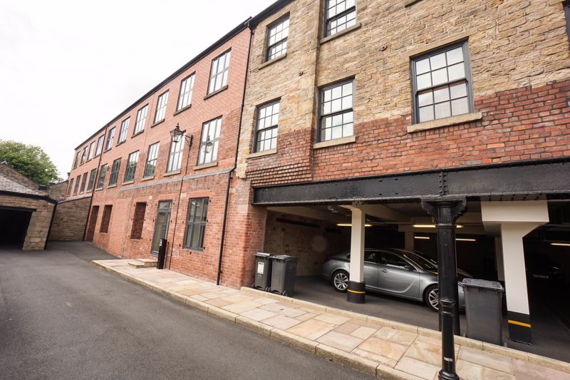 1 bed flat for sale in Kiers Court, Horwich, Bolton BL6, £110,000