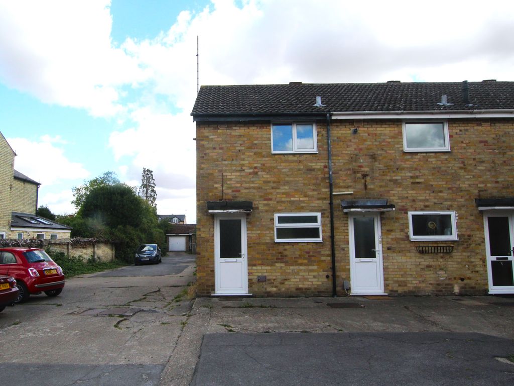 1 bed end terrace house for sale in Harshel Court, Hartington Grove, Cambridge CB1, £260,000