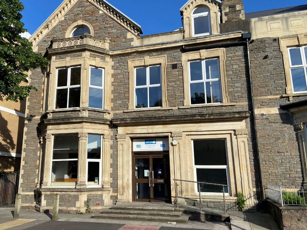 Office for sale in Cardiff CF24, £700,000