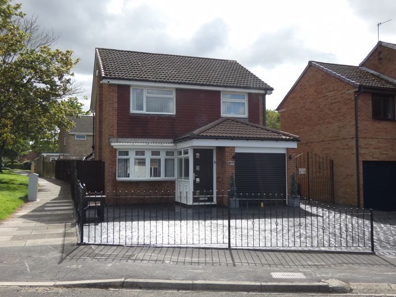 3 bed detached house for sale in Bowes Grove, Spennymoor DL16, £194,950