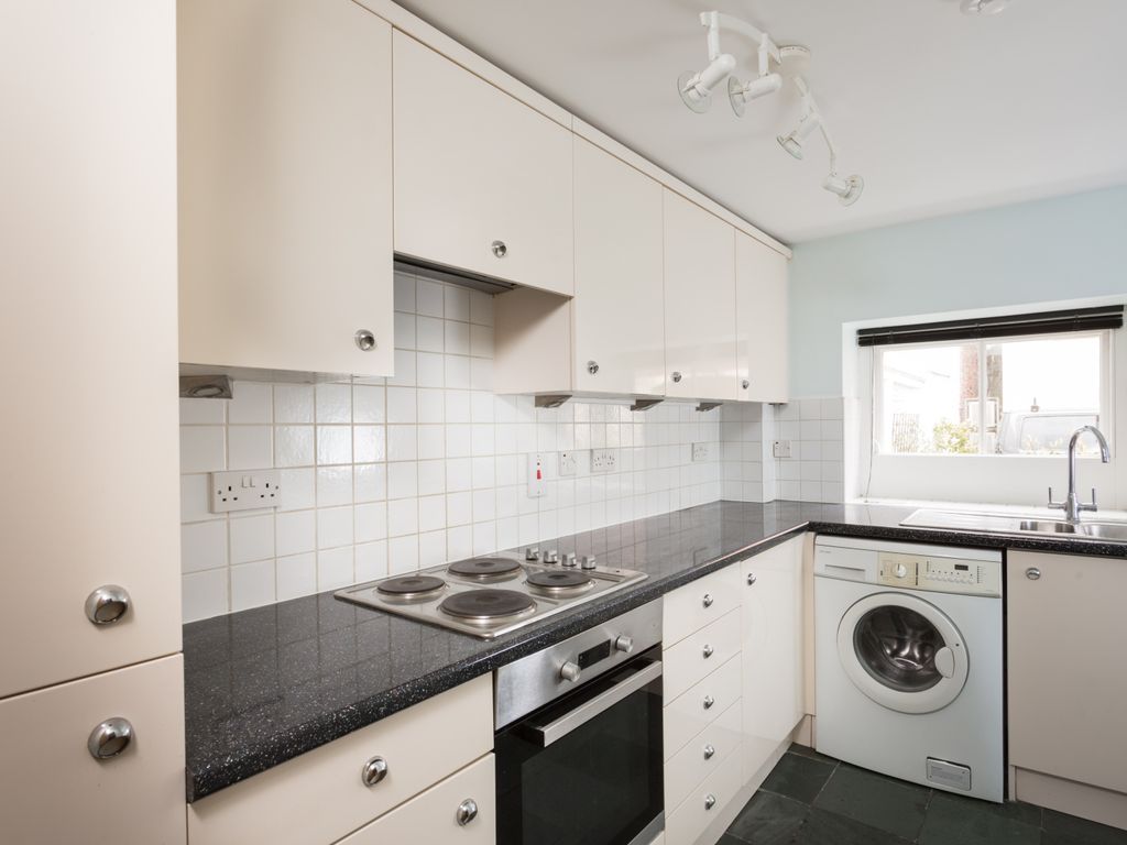 2 bed flat for sale in Woodsmill Quay, Skeldergate, York YO1, £235,000