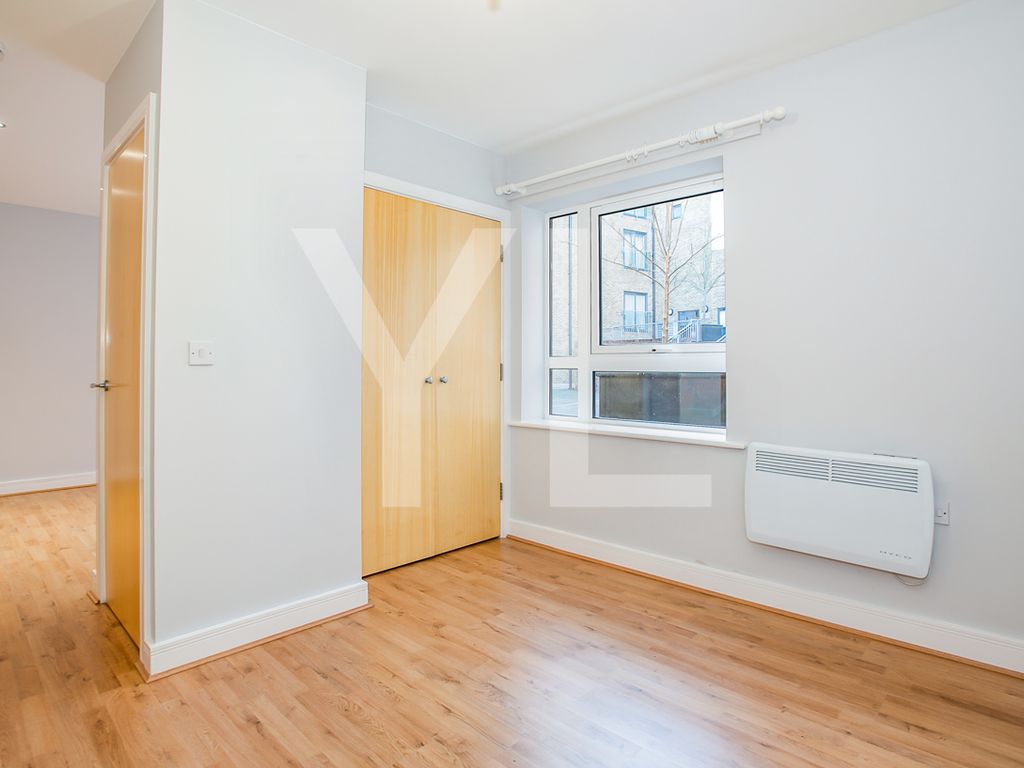 Studio for sale in Catalpa Court, Hither Green Lane, Hither Green SE13, £229,995