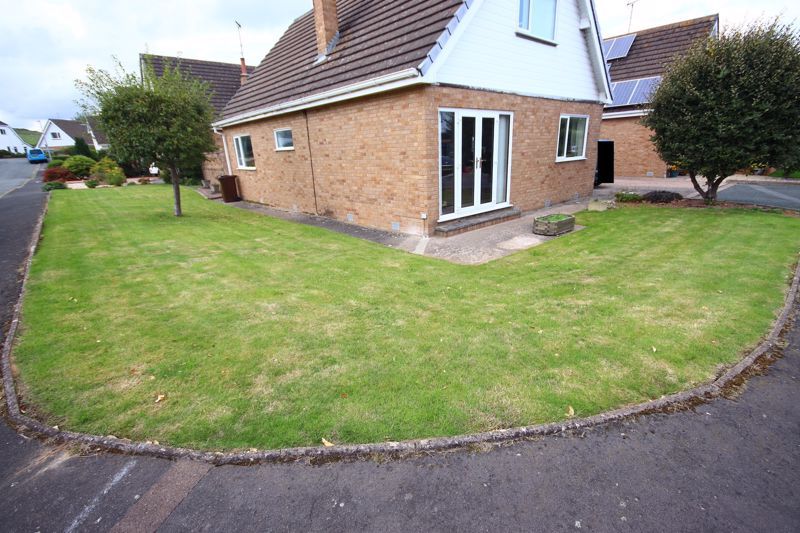 4 bed detached bungalow for sale in Hill View Court, Llanrhos, Llandudno LL30, £324,950