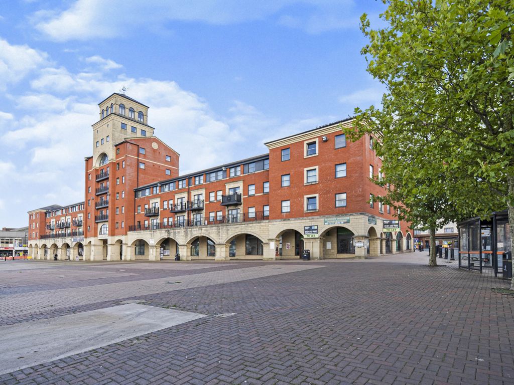 1 bed flat for sale in Market Square, Wolverhampton WV3, £45,000