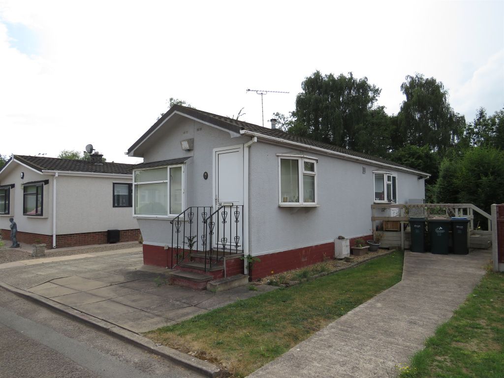 2 bed mobile/park home for sale in Wyken Croft, Wyken, Coventry CV2, £90,000