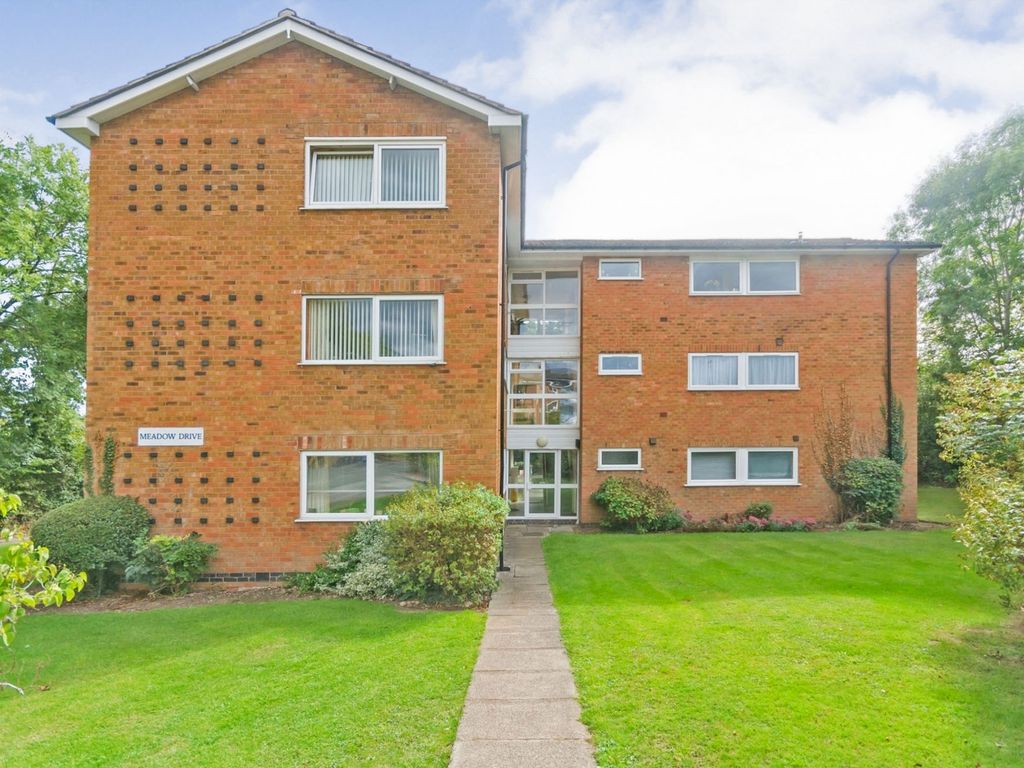 2 bed flat for sale in Meadow Drive, Hampton-In-Arden, Solihull B92, £110,000