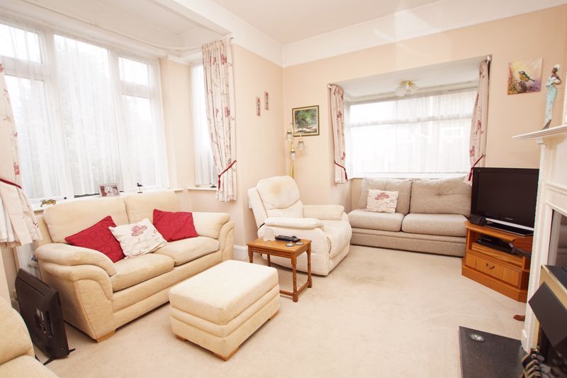 2 bed flat for sale in Studland Road, Lee-On-The-Solent PO13, £240,000
