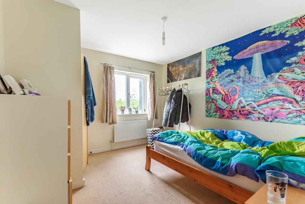 2 bed flat for sale in Cowley, Oxford OX4, £260,000