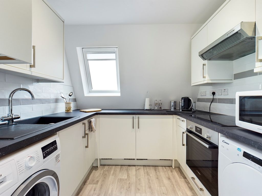 1 bed flat for sale in The Moorings, Stoke Ferry, King's Lynn PE33, £123,000