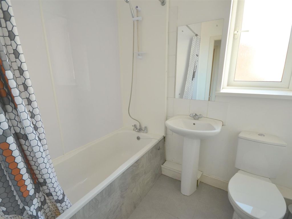 2 bed flat for sale in Rupert Street, Leicester LE1, £160,000