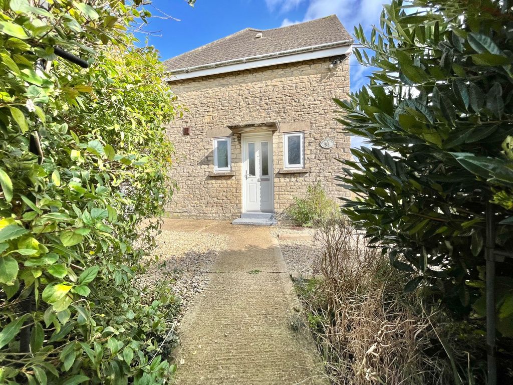3 bed semi-detached house for sale in Lowfield Road, Tetbury, Gloucestershire GL8, £320,000