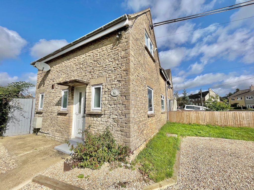 3 bed semi-detached house for sale in Lowfield Road, Tetbury, Gloucestershire GL8, £320,000