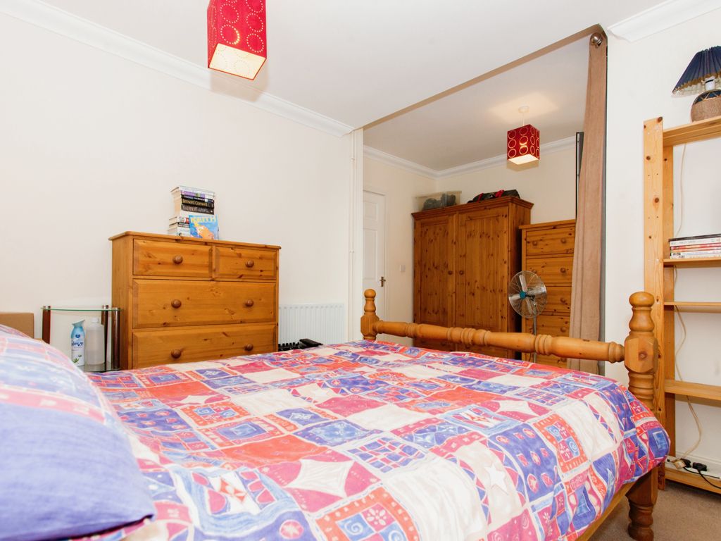 2 bed maisonette for sale in Scholars Walk, Chesterton CB4, £180,000