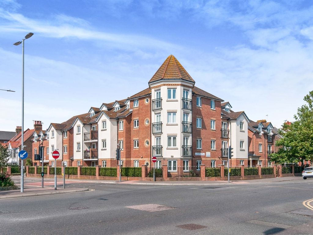 1 bed property for sale in Whitley Road, Eastbourne BN22, £89,950