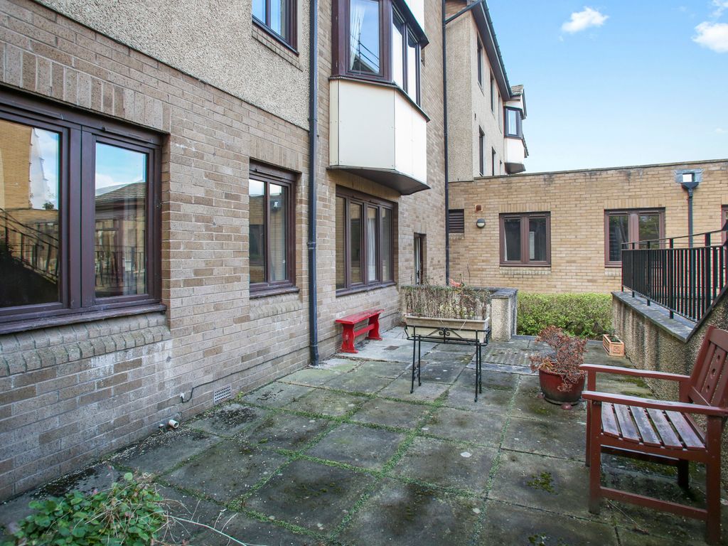 2 bed flat for sale in 7/5 Perdrixknowe, 82 Colinton Road EH14, £165,000