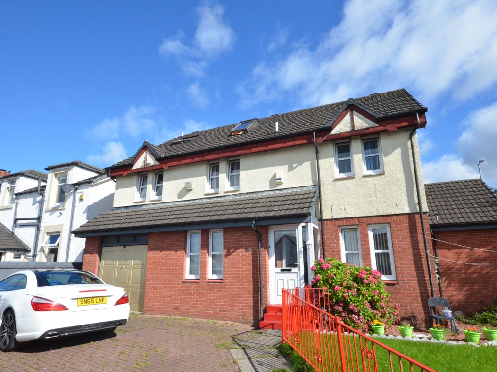 6 bed detached house for sale in Stirling Road, Dumbarton G82, £220,000