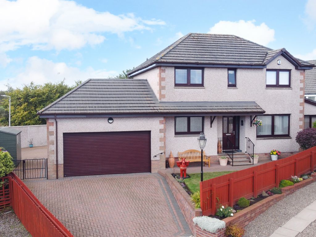 3 bed detached house for sale in Doctor Lang Place, Brechin DD9, £280,000