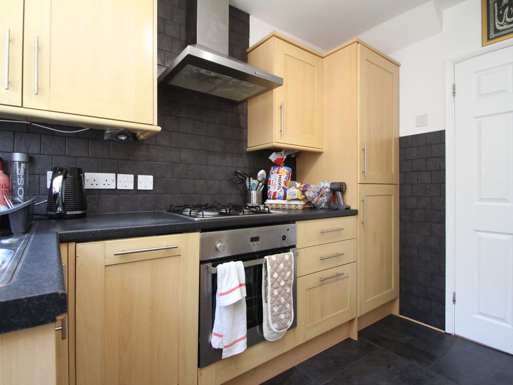 3 bed terraced house for sale in Foredrove Lane, Solihull, West Midlands B92, £200,000