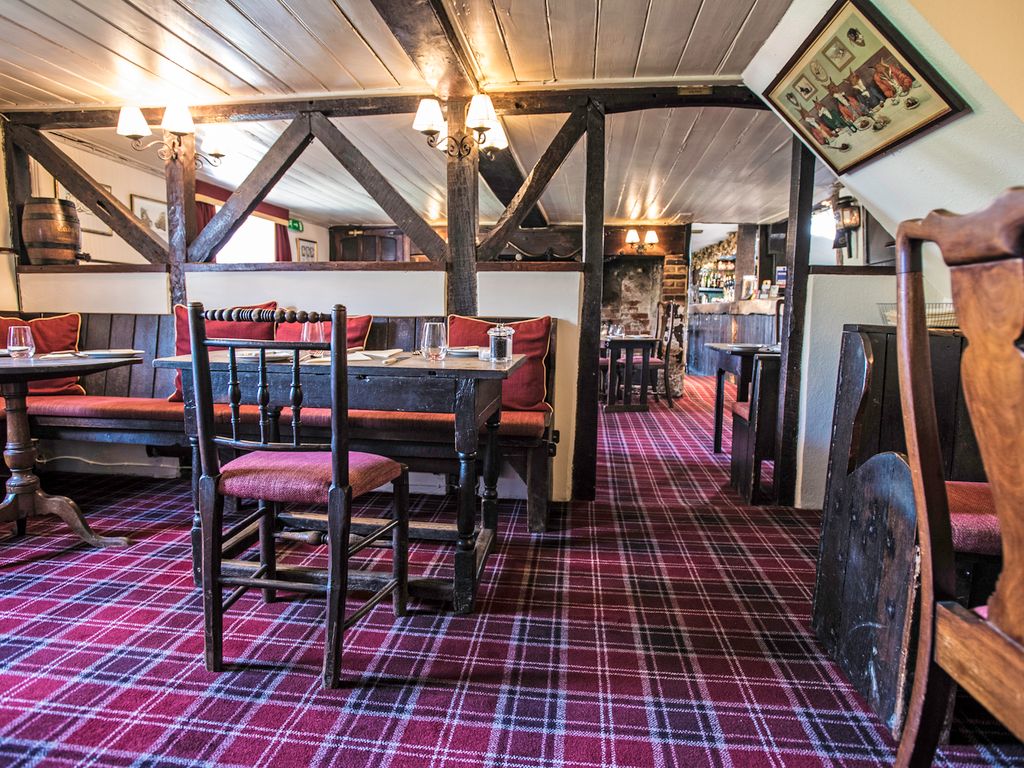 Pub/bar for sale in Public House, Fordingbridge SP6, £520,000