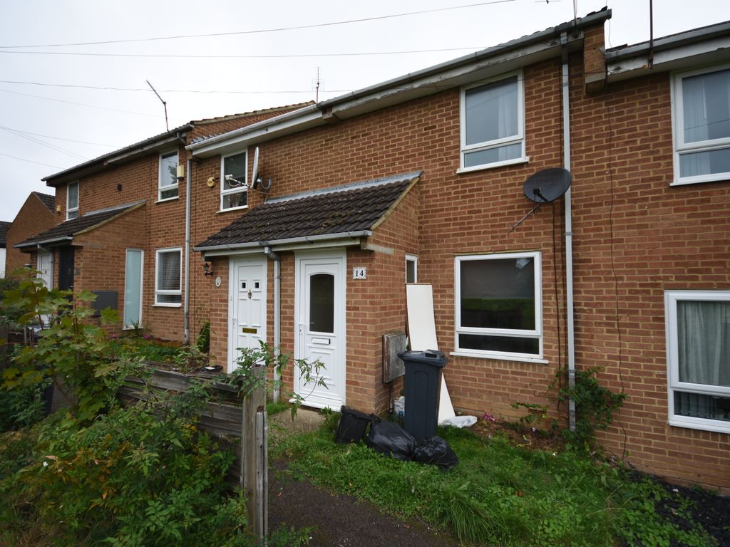 2 bed terraced house for sale in Tuscan Close, Tilehurst, Reading RG30, £260,000