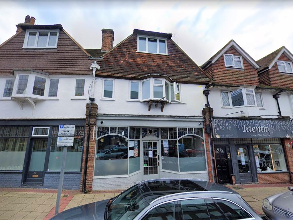Block of flats for sale in Station Approach, West Byfleet KT14, £700,000