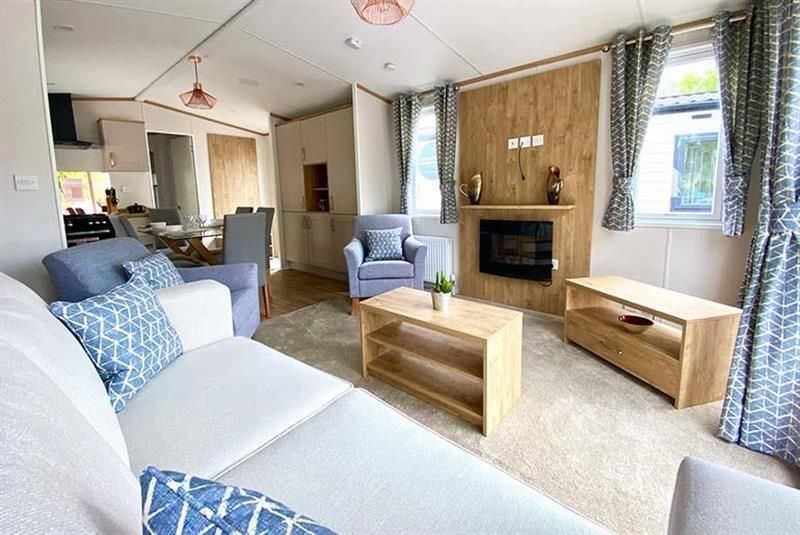 2 bed mobile/park home for sale in Loggans Road, Loggans, Hayle TR27, £92,495
