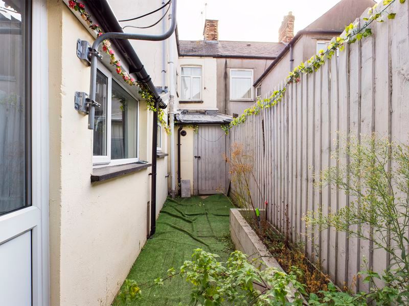 2 bed flat for sale in Habershon Street, Cardiff CF24, £145,000