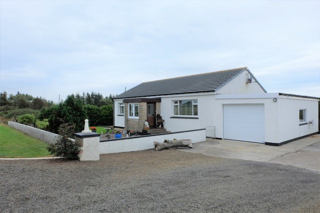 3 bed detached bungalow for sale in Halkirk KW12, £190,000