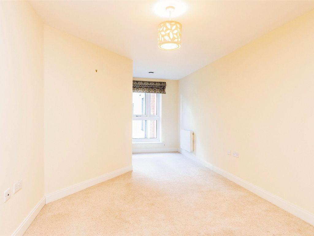 1 bed flat for sale in Stock Way South, Nailsea, Bristol BS48, £220,000
