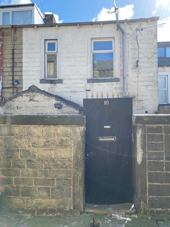 2 bed terraced house for sale in Lowerschool Street, Colne BB8, £60,000