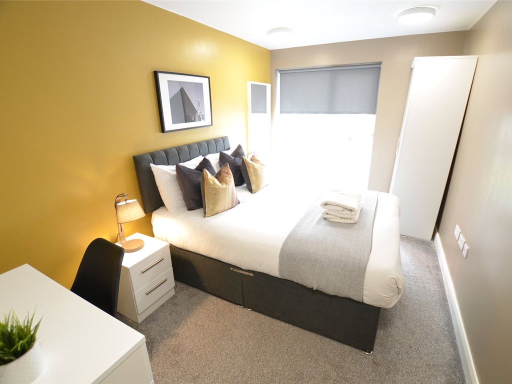 3 bed flat for sale in Fox Street, Liverpool, Merseyside L3, £125,000