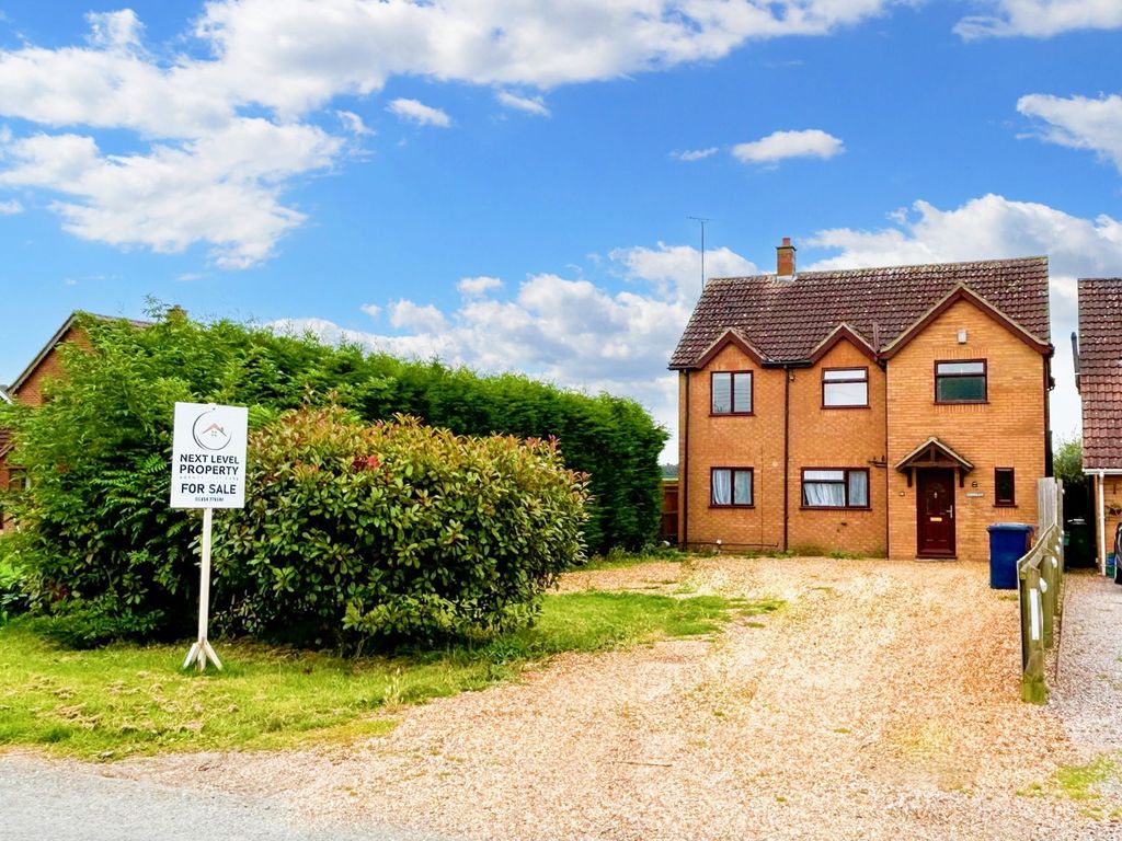 4 bed detached house for sale in Main Road, Parson Drove PE13, £325,000