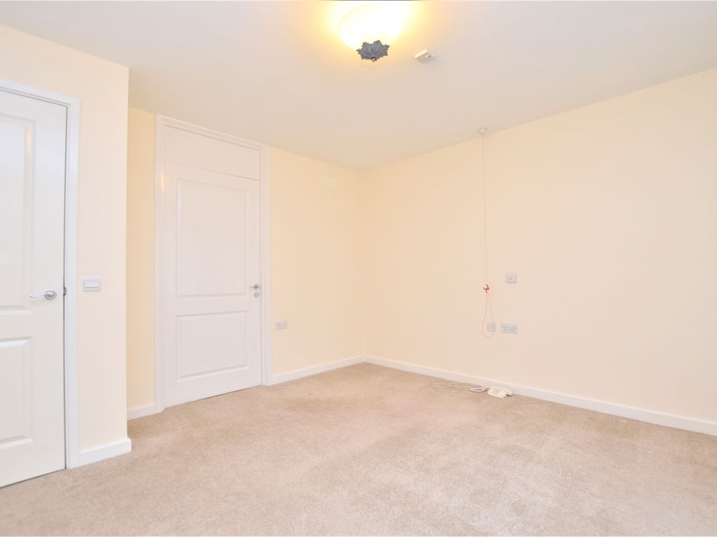 1 bed property for sale in Brookside, Huntingdon PE29, £130,000