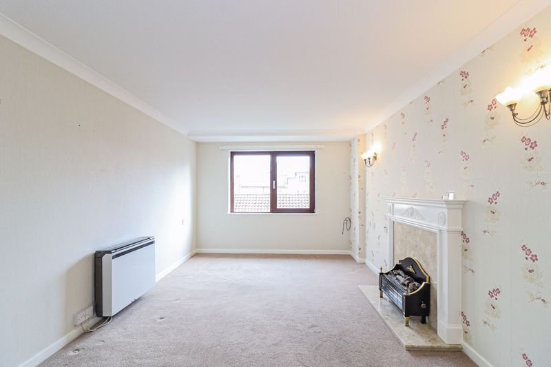 1 bed flat for sale in Albion Court (Chelmsford), Chelmsford CM2, £140,000